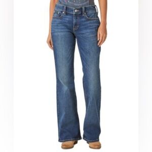 Lucky Brand Women’s Low Rise Flare Jeans Size 20/35R Medium Wash Stretch